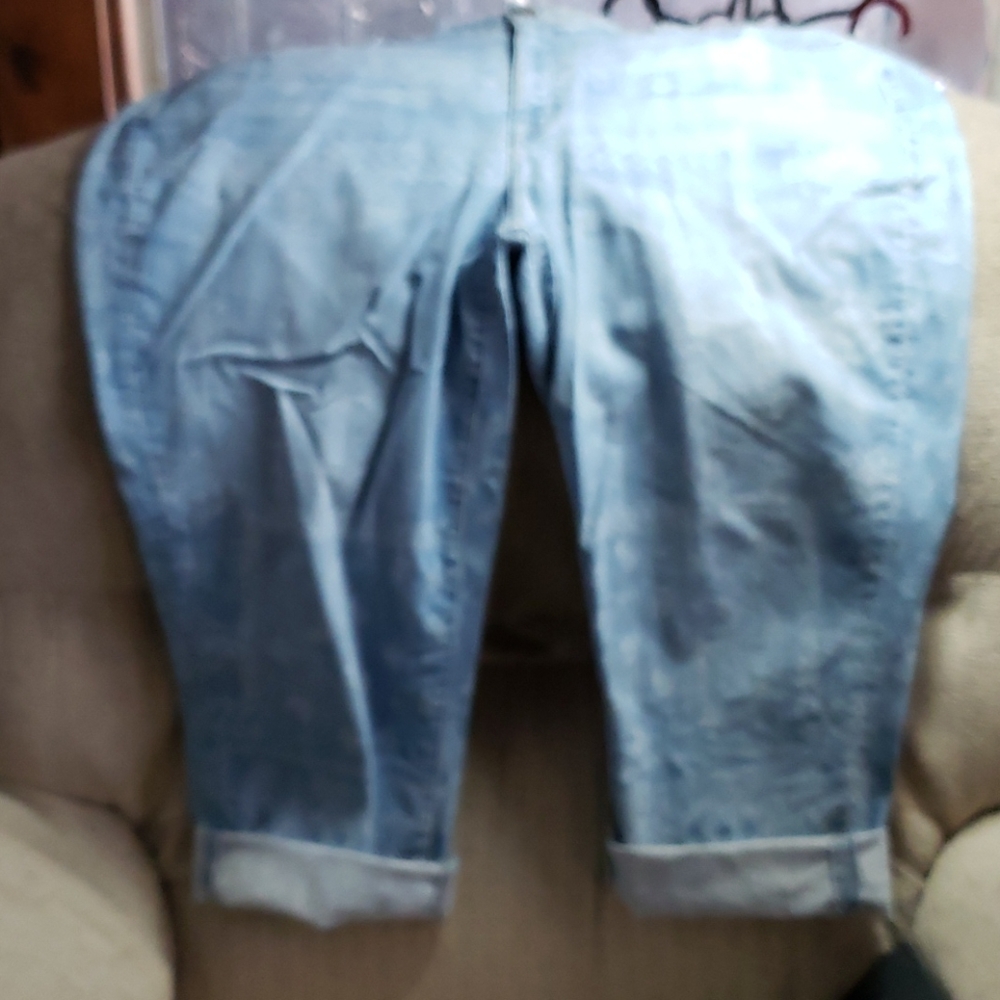 Lane Bryant Jean Capri Size 22